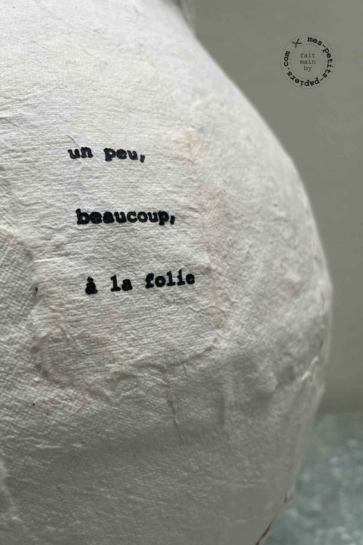 Fleurs en papier crépon créées par mes-petits-papiers.com, Caroline Houël